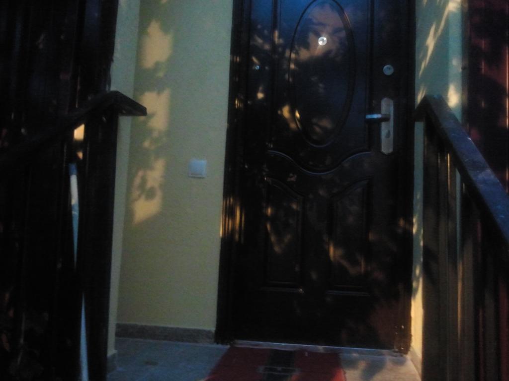 Private House In Batumi Hotel Eksteriør billede