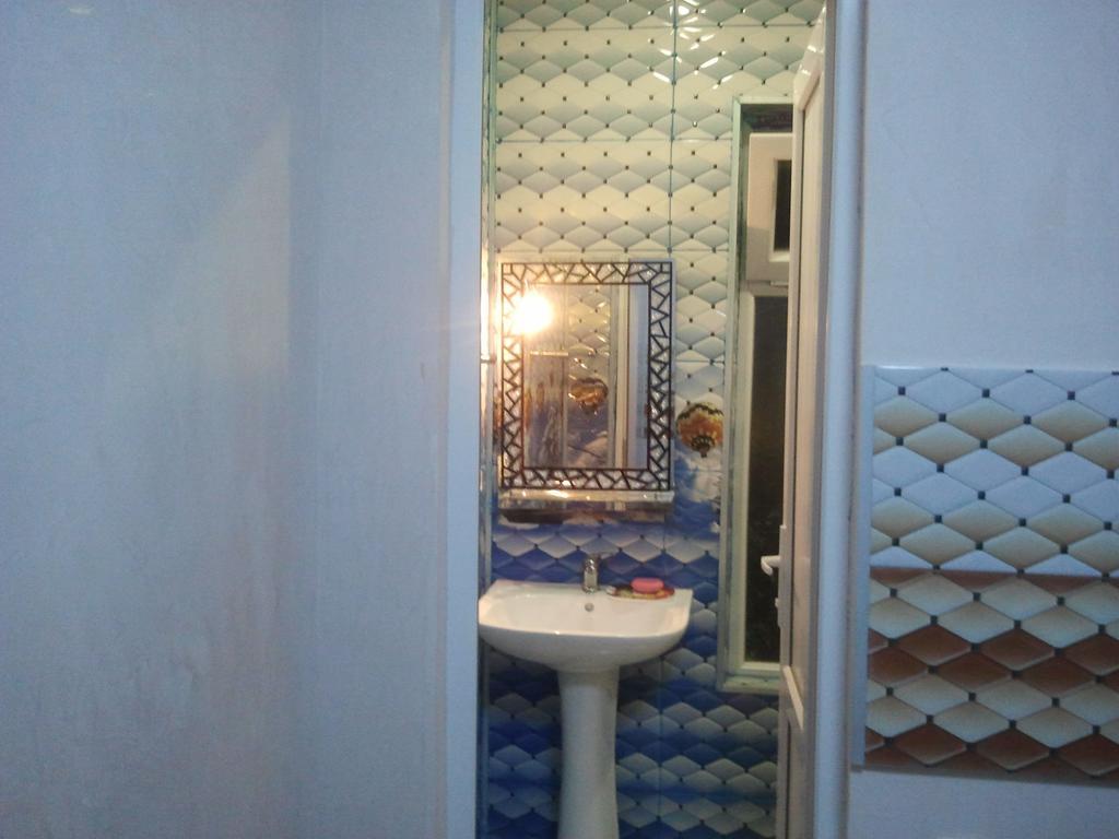 Private House In Batumi Hotel Eksteriør billede
